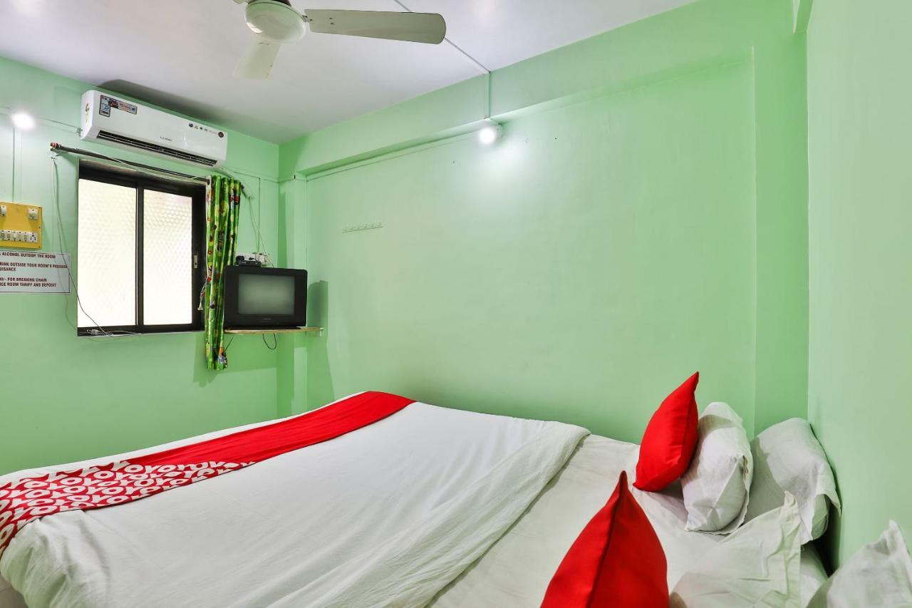Oyo 24833 Hotel Silver Daman Eksteriør bilde